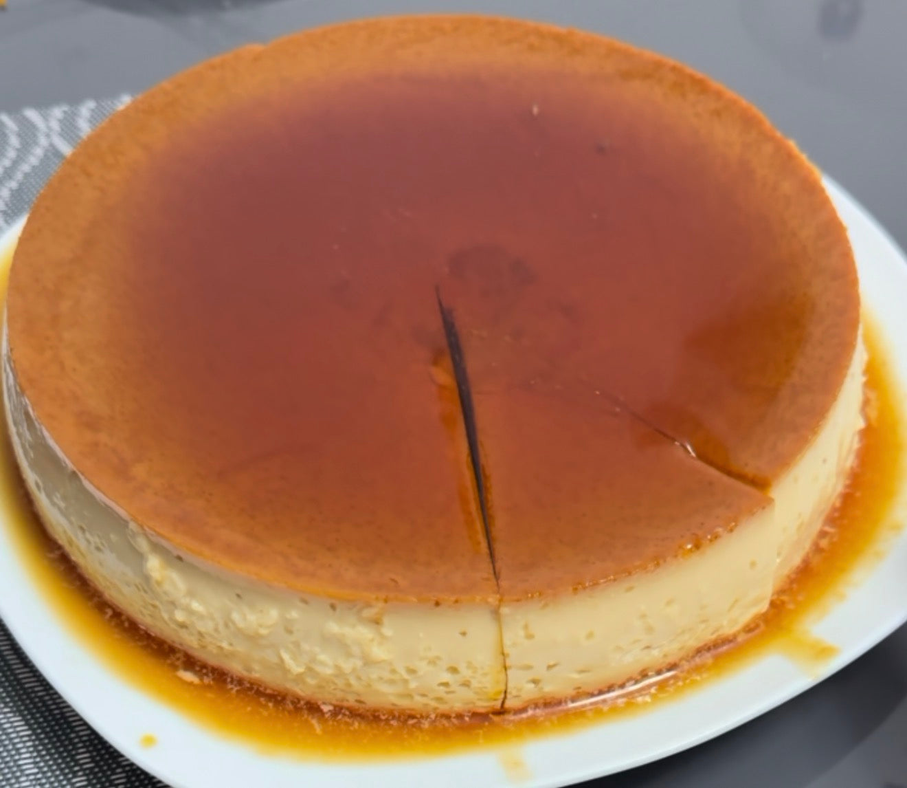 Flan cubano grande