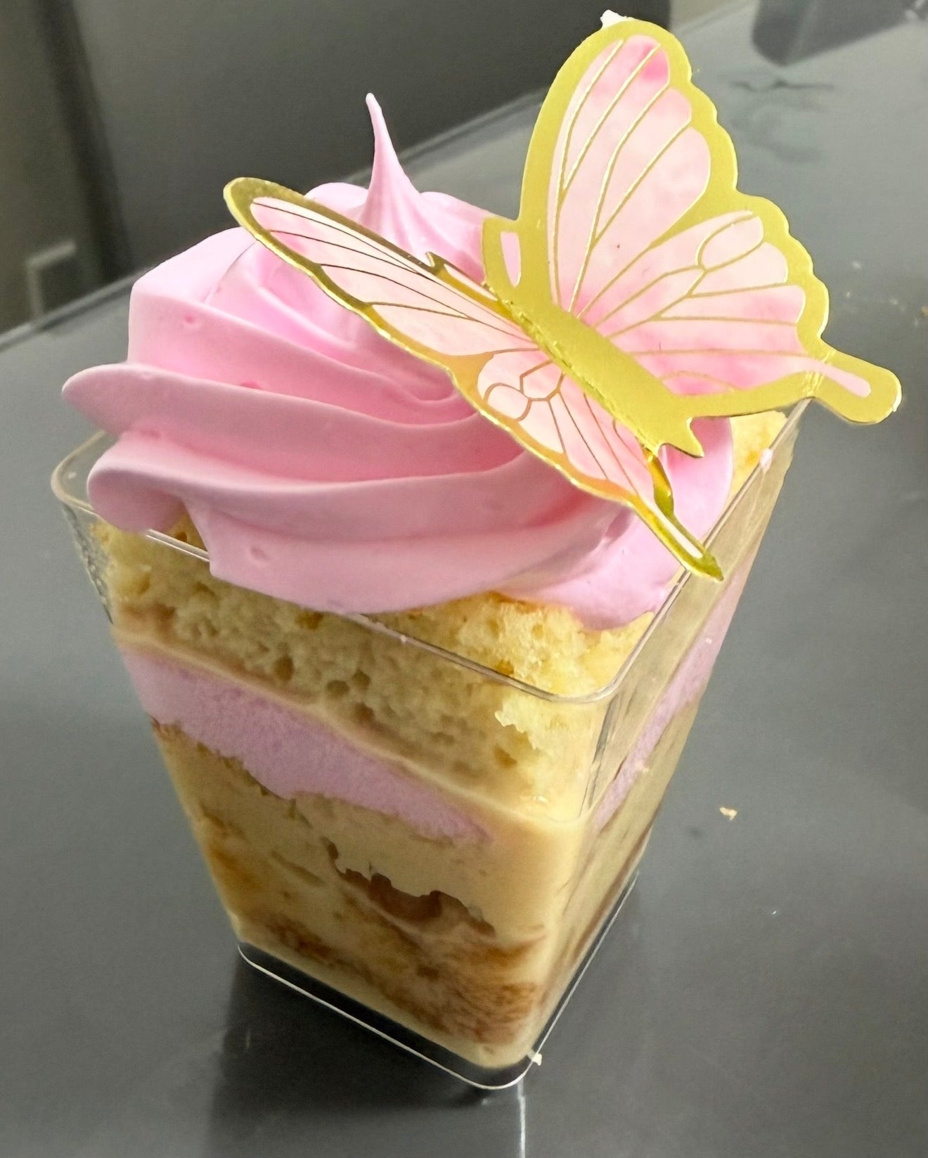 Tres y cuatro leches (12 unidades)