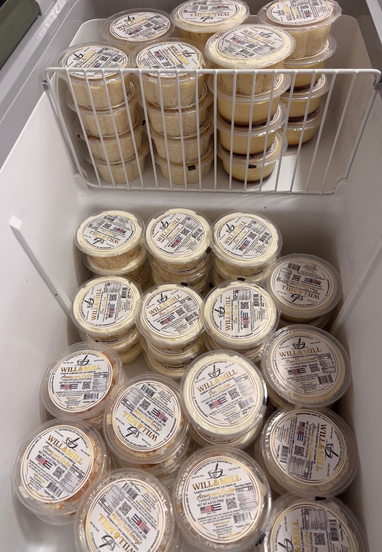 Arroz con Leche Will & Mill — nevera con cups organizados